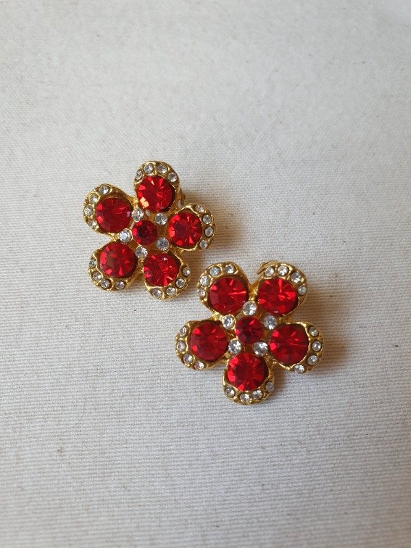 Producto - Aros Clips 80s Flores Rubí