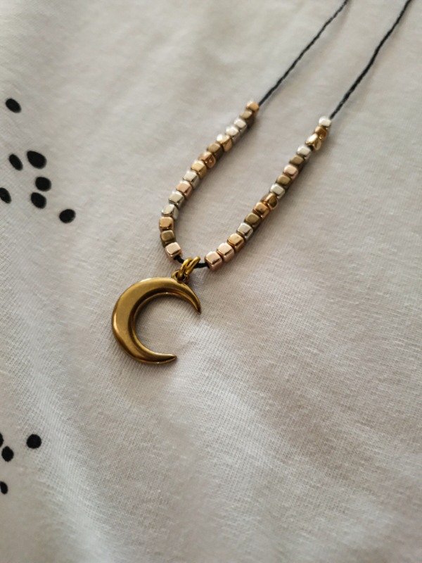 Producto - COLLAR MOON