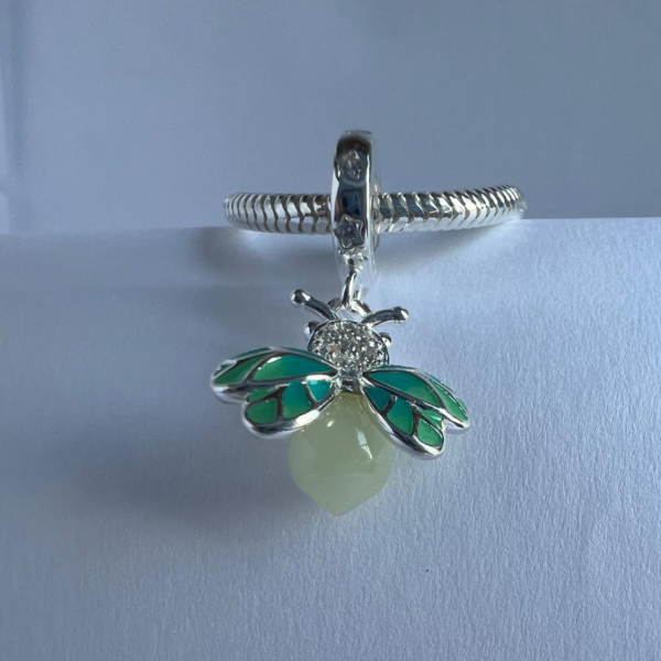 Producto - Charms Abeja