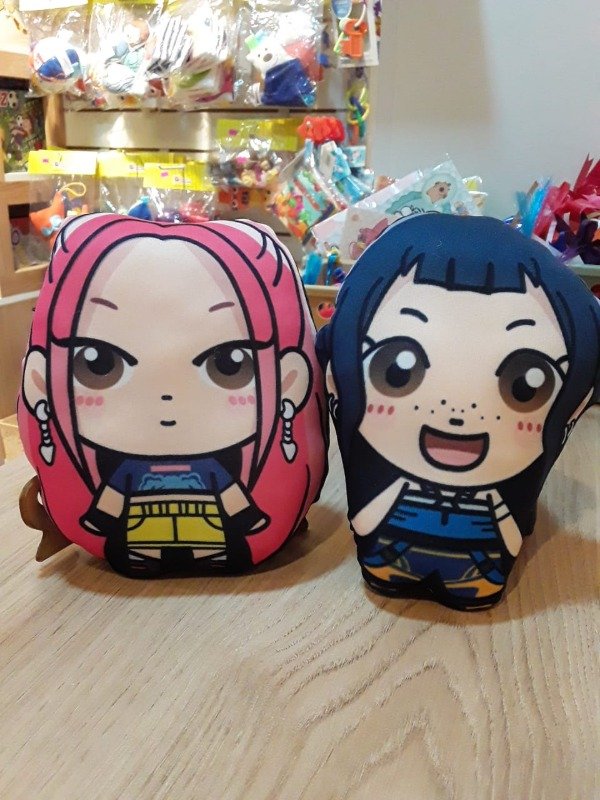 Producto - Peluche chico tela Guerrera Kpop