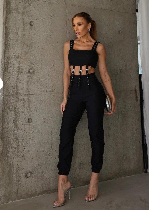 Producto - Conjunto vogue importado Negro