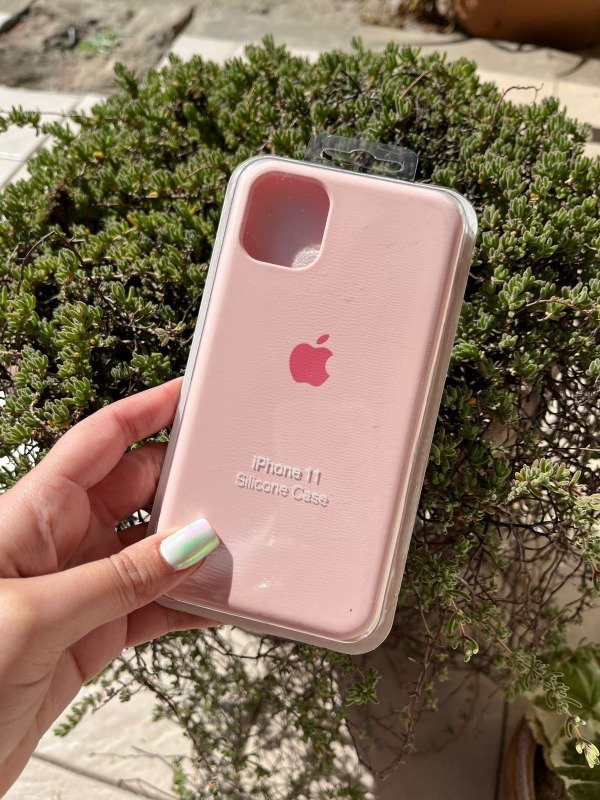 Producto - Iph 11 silicona case con felpa rosa claro