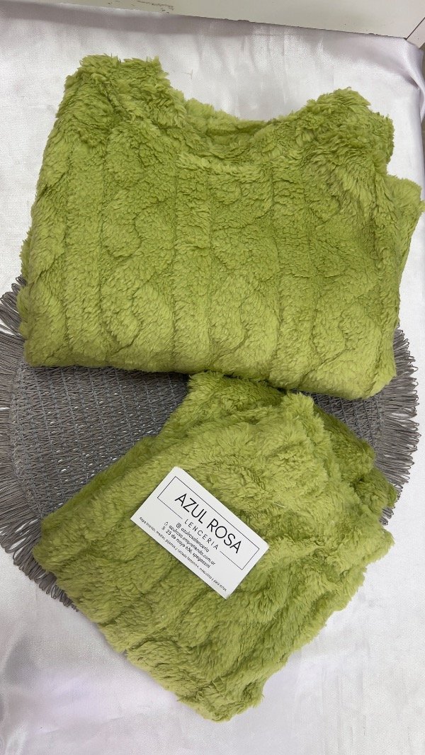 Producto - Pijama de plush