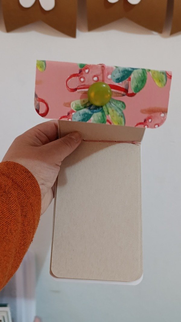 Producto - Libreta con ajuste 4 - 1