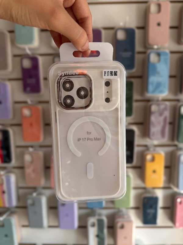 Producto - Case syndee blanca 17 pro max