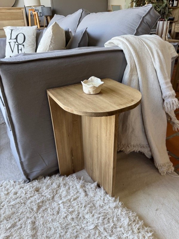 Producto - Mesa auxiliar Bari