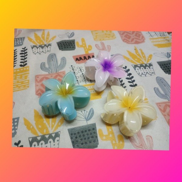 Producto - Broche hawaiano (disponible naranja y amarilla)