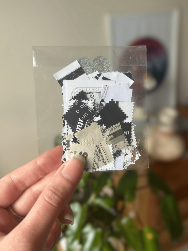Producto - Recortes y recorte estampilla - B y N - 1