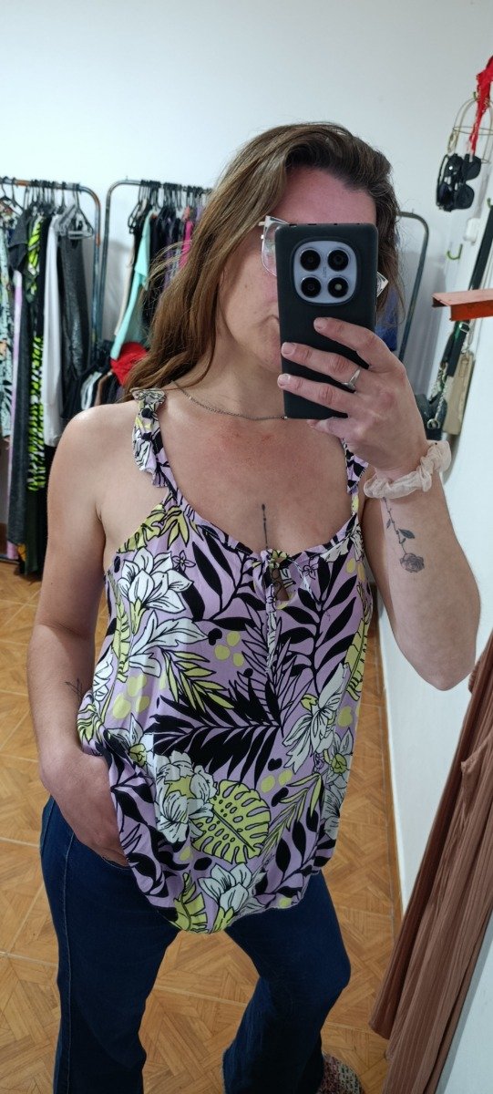 Producto - MUSCULOSA RENIA