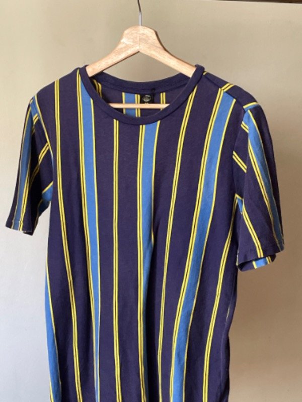 Producto - Remera rayada Urban Outfitters