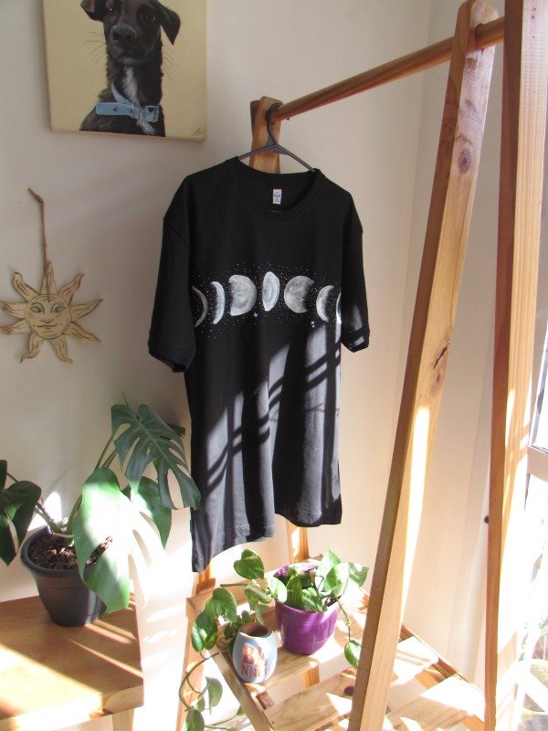 Producto - Remera Fases de la Luna