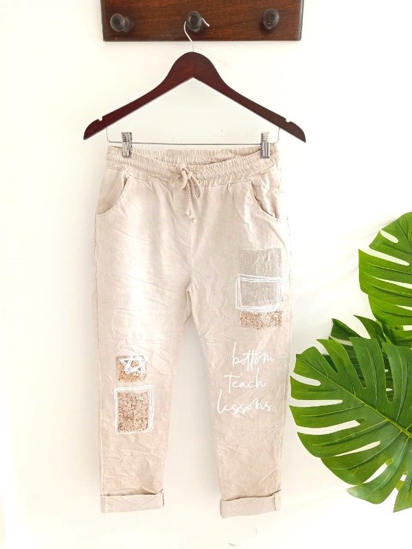 Producto - Babucha italiana con apliques botton arena