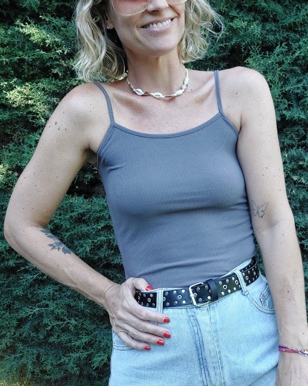 Producto - Musculosa Muka GRIS TOPO-NUEVA SIN USO