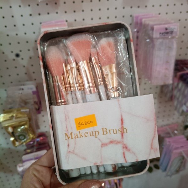 Producto - Set de 8 brochas y lata