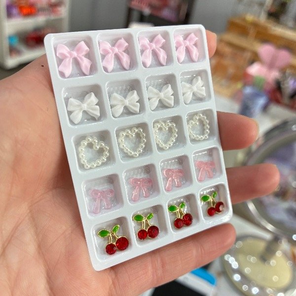Producto - Set de Apliques 3D para uñas - 0
