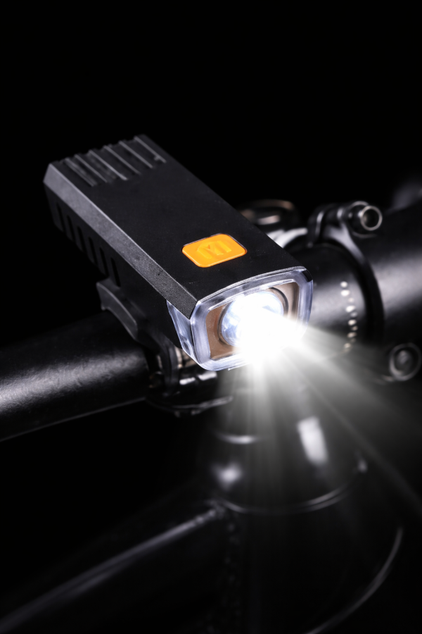 Producto - Linterna Led para Bici Recargable D01