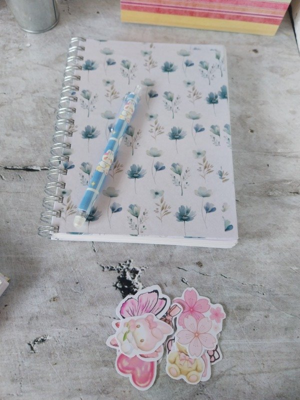 Producto - Agenda Hello Kitty