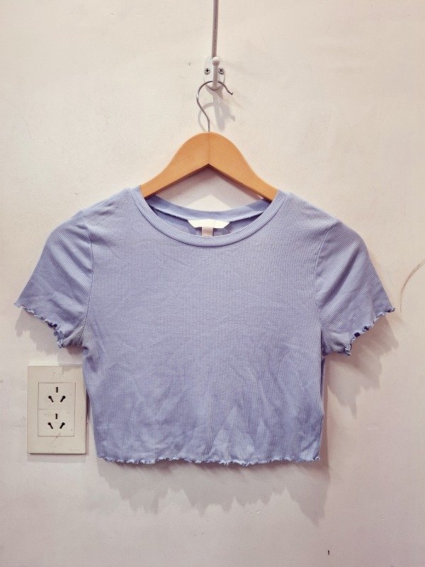 Producto - Remera crop HyM