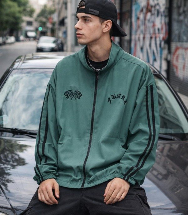 Producto - CAMPERA WINDKIT GREEN