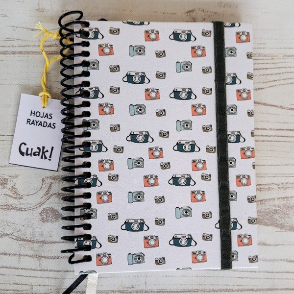 Producto - Cuaderno A6 espiral Cámaras RAYADO