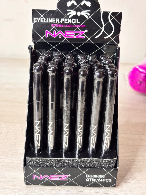 Producto - Delineador en fibra gatito naez