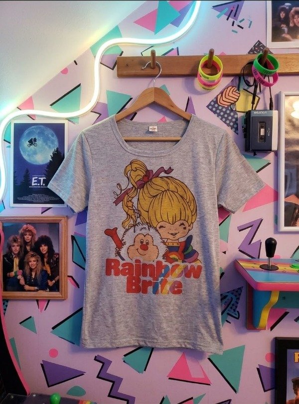 Producto - Remera Unisex Rainbow Brite Gris 2