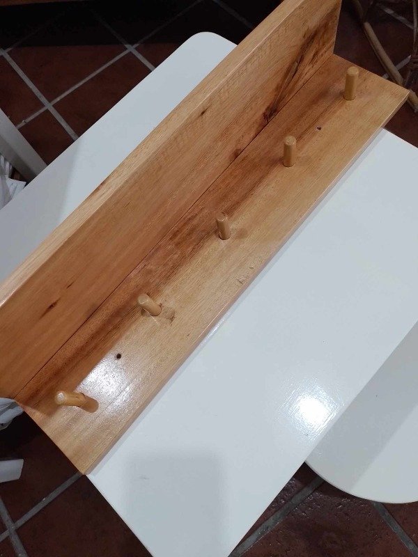 Producto - Perchero Repisa