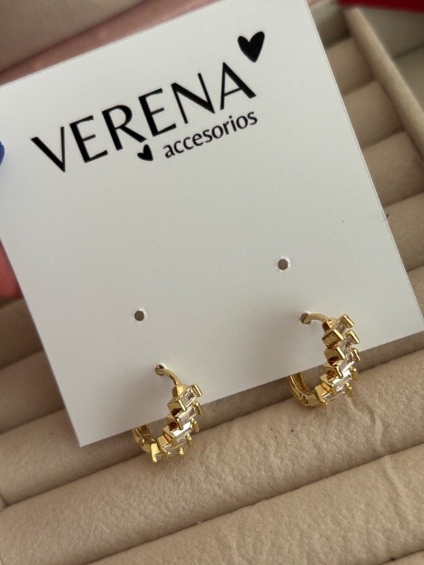 Producto - Argollitas doradas strass.3