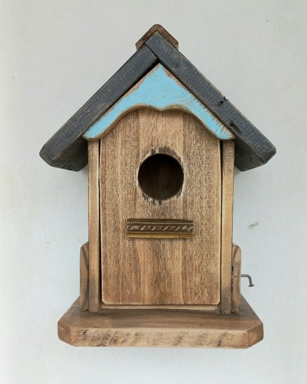 Producto - Casa para pajaros "la antigua"