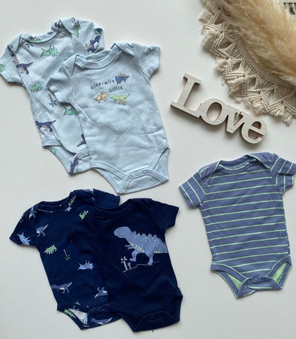 Producto - PACK X5 Bodys con diseños (3M) - COD 884