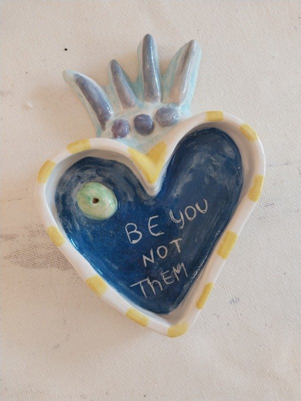 Producto - Porta Sahumerio Corazón