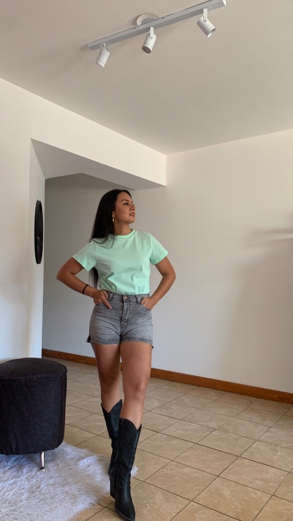 Producto - Short gray Moon Talles 34 al 44