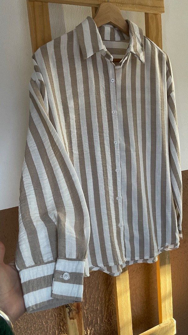 Producto - CAMISA OVERSIZE RAYADA (3 modelos) - 1