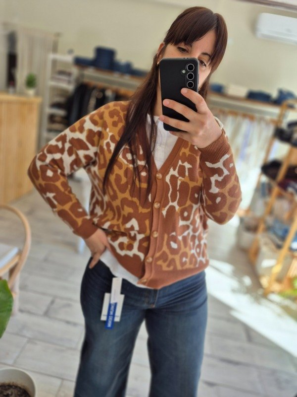 Producto - Cardigan Doble Bremer Animal Print