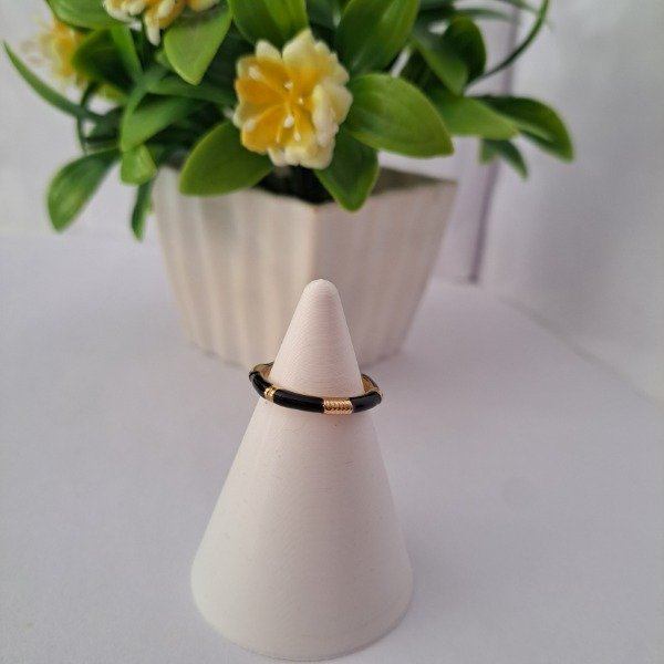 Producto - Anillo Detalles en Dorado