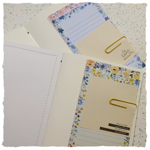 Producto - Cuadernos "Letters" - 1