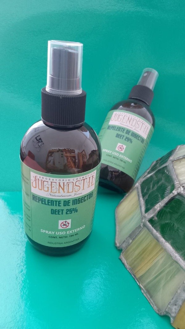 Producto - Repelente de insectos Deet
