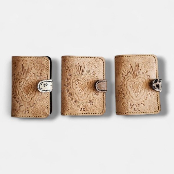 Producto - Billetera de cuero grabada MILAGRITO