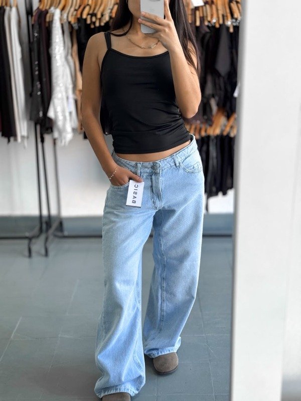Producto - Jean Wide leg Antonella tiro medio bajo celeste