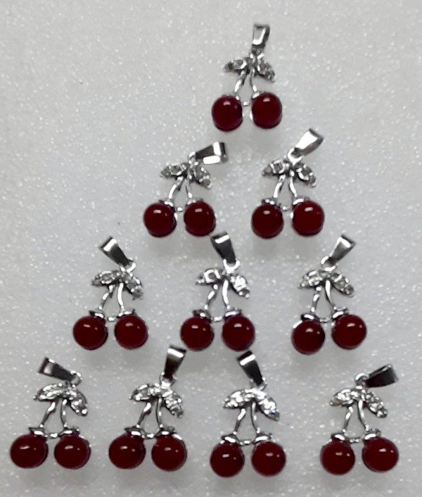 Producto - Dije cerezas 2110 dor y plat DNB 1/26