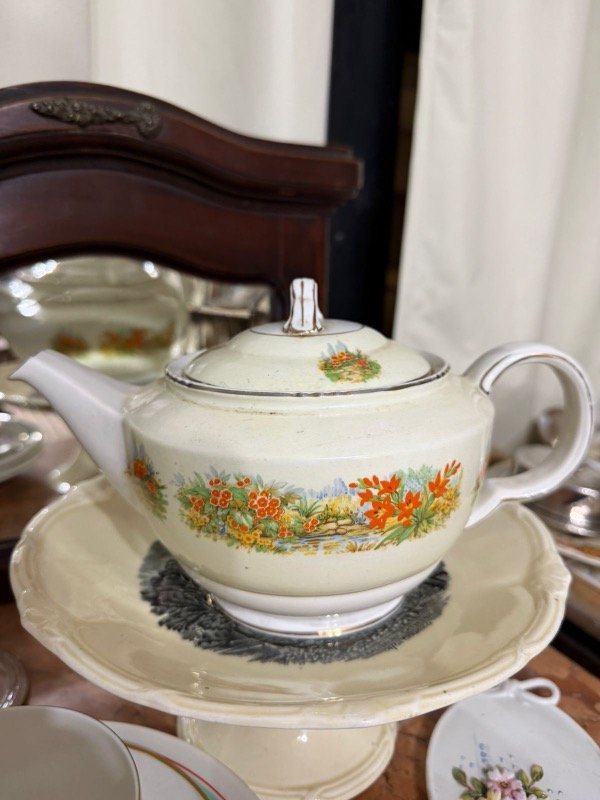 Producto - Antigua tetera Madook