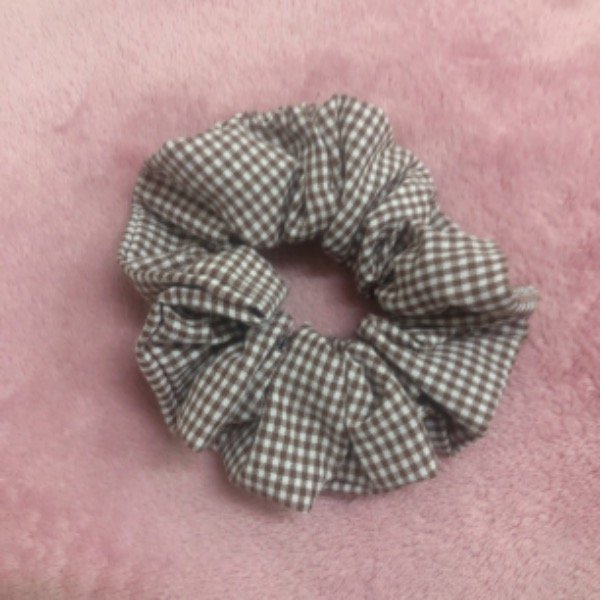 Producto - Scrunchie marrón