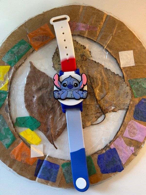 Producto - Reloj digital Stitch