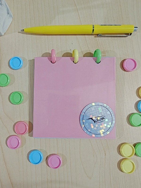 Producto - Mini block de colores estilo pop