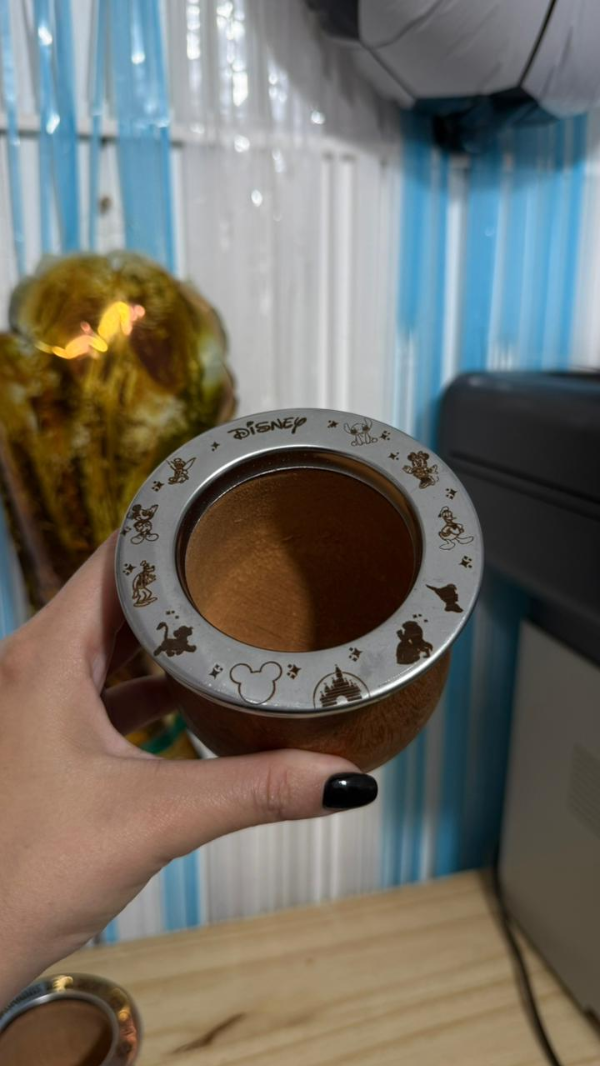 Producto - MATE AGARROBO GRABADO DISNEY