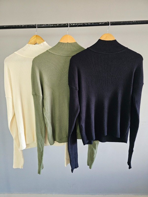 Producto - Sweater polera bremer liso