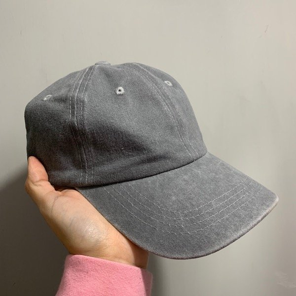 Producto - Gorra desgastada gris claro