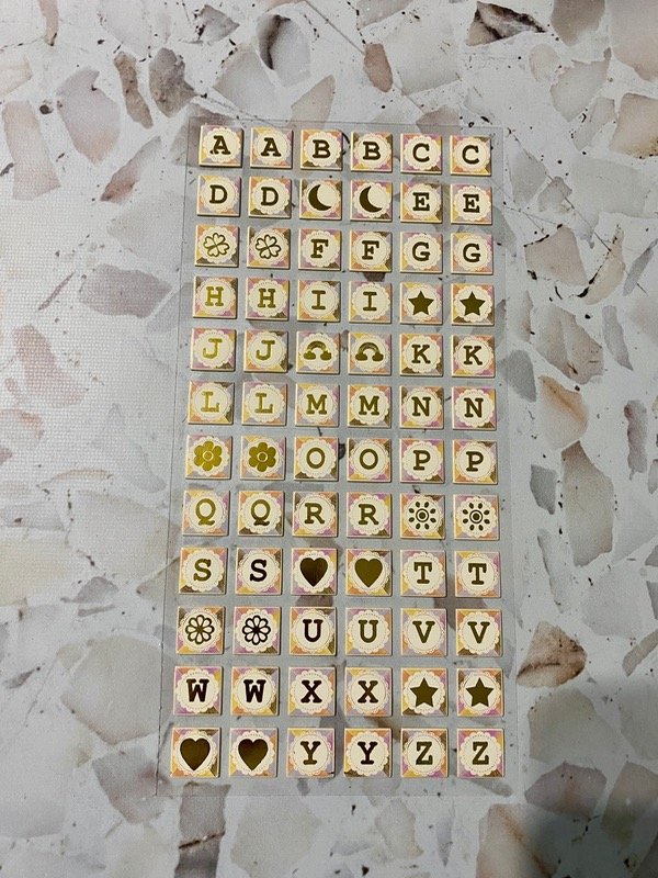Producto - Diecuts adhecivos LETRAS