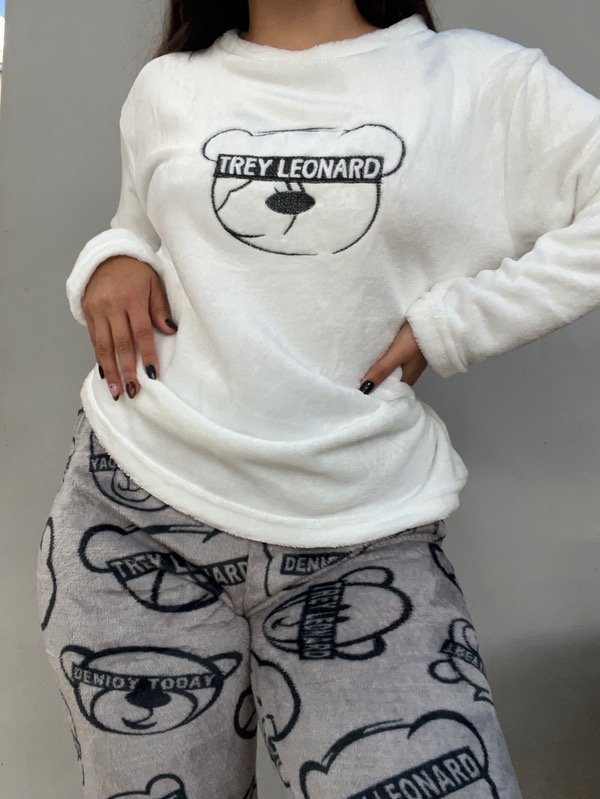 Producto - Pijama GREY
