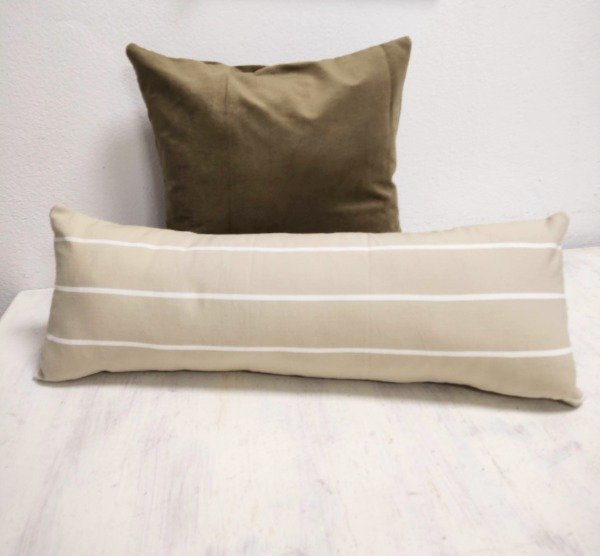 Producto - Almohadón Tusor Beige - Rayas blancas